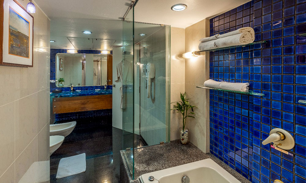 Sapphire Suite image